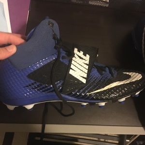 Football cleats